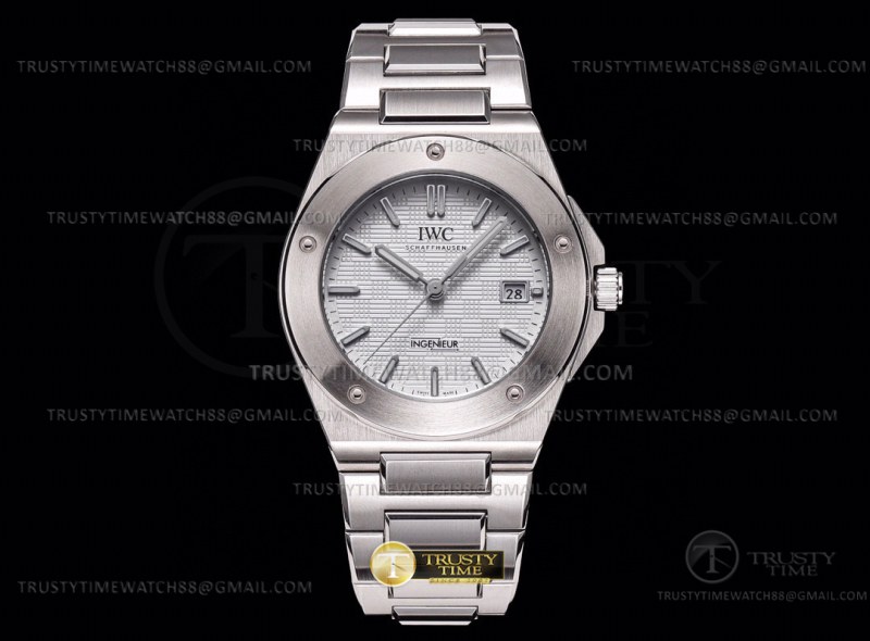 IWC0555A - Ingenieur Auto SS/SS Silver GHF MY9015