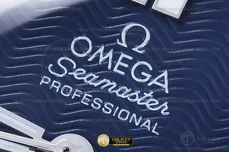 OMG0823A - Seamaster 300 James Bond 60th Anni SS/SS A8F A2813